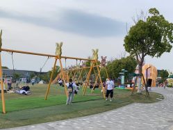 -季高兔窝窝亲子园(上海薰衣草公园店)