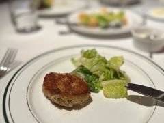 招牌蟹肉饼-Wolfgang’s Steakhouse 沃夫冈牛排馆(上海白玉兰广场店)