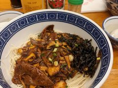 蛤蜊猪肝面-沪西老弄堂面馆(定西路店)