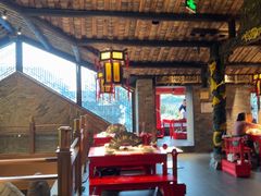 -小龙翻大江文化火锅(宽窄店)