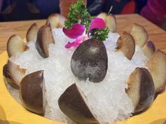-山河屯铁锅炖·非遗东北菜(南山店)