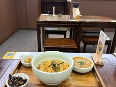 -蟹上黄·蟹黄面·江南糖水(人民广场店)