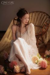 -onlygirl摄影美学馆高端定制(江滩店)