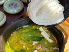 -桥香园过桥米线(国贸店)