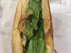 薄荷鸡丝牛油果三明治-THE WOODS 简餐 (国贸商城店)