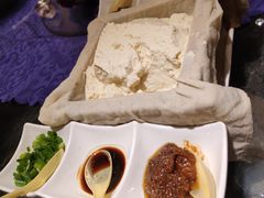 一块豆腐-95号酱骨·一块豆腐(展春园西路店)