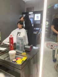 -PE SALON