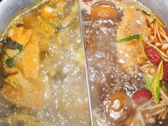 -湊湊火锅·茶憩(上海合生汇店)