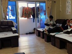 -荣神艺·推拿SPA养生馆(万菱汇店)