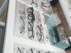 -无界眼镜MaxLess(南翔印象城店)