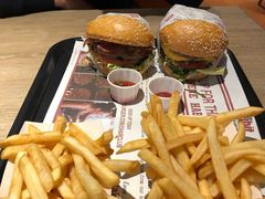 -The Habit Burger Grill 哈比特汉堡(复兴soho店)