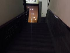 -秦汉胡同国学书院(天鹅湾分馆)