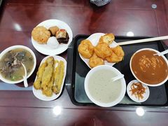 -聚德华天护国寺小吃(甜水园店)