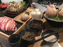 -湊湊火锅·茶憩(东城万达店)