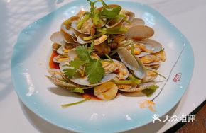 Spicy Sauce with Clams
