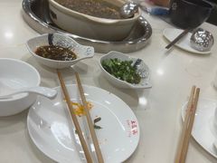-土连锅·现熬养生汤锅(梁家巷店)