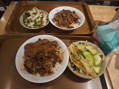 -红猪卤肉饭(大西洋美食城店)