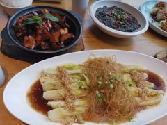 -峨嵋小镇·川菜(勒泰中心店)