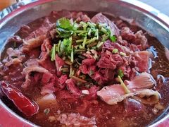 -大众跷脚牛肉馆·非遗传承单位(峨眉山店)