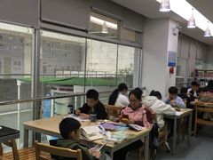 -南山图书馆(常兴路店)