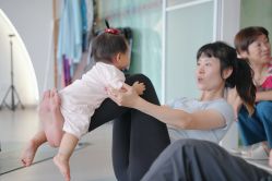 -爱尔乐美孕产瑜伽·普拉提