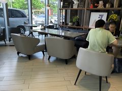 -必胜客(威高广场店)