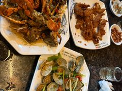 -岛中岛·海鲜大排档·万宁老字号(东澳店)