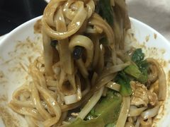 -华威达牛庄(黄埔大道西店)