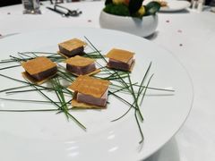 -醉辉皇上海之巅(上海中心大厦店)