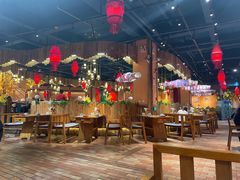 大堂-老滇山寨•云南特色菜•地方菜•民族风情歌舞表演(金碧店)