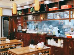 大堂-县前头汤圆店