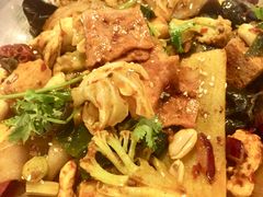 -拿渡麻辣香锅(世茂广场·工三店)