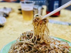 -蚝哥花姐湛江烤生蚝(美丽湾市场店)