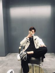 -斑斓色彩沙龙