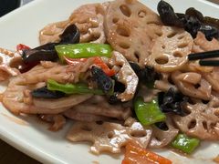 -盛记顺德高佬猪杂粥