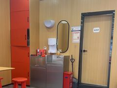 -塔斯汀中国汉堡(浦东绿地东海岸店)