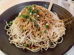 凉面-巴厘龙虾·榜首油焖大虾(音乐学院·沿江酒馆店)