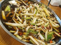 -邱金小炒·30 年盐帮江湖菜(自贡店)