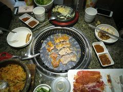 -韩小悦牛排烤肉无限续(遂宁万达店)