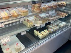 -白玉兰食品(中山公园龙之梦店)