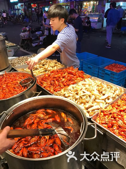 上海第一家香吧岛龙虾(寿宁路总店)图片 - 第384张