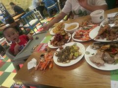 -亚马逊环球美食百汇(新城吾悦广场店)