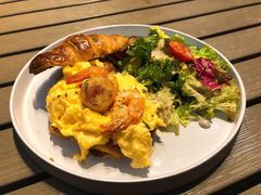 海鲜牛油炒蛋牛角-CHILLAX轻乐时(侨建·Hi City店)