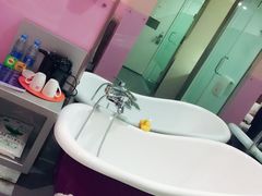 -Zsmart智尚酒店(上海北外滩四川北路东宝兴路地铁站店)