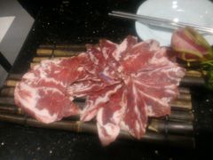 -猪啊牛呀羊啊铜盘烤肉(正大广场店)