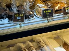 -韩国利尔面包(桂林路店)