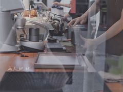 -Line 咖啡(石厦花园店)