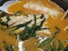 -小蛮椒麻辣烫·麻辣拌(青浦宝龙店)