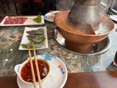 -楼外楼大刀肉传统火锅居(博学路店)