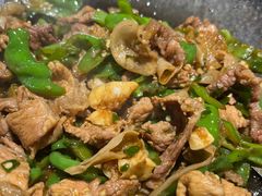 -费大厨辣椒炒肉(黄兴中心广场店)